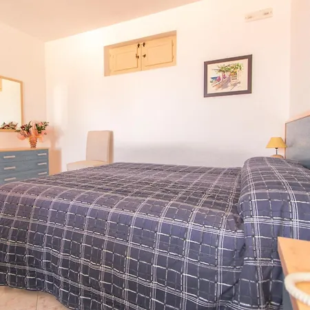 La 4* Canneto (Lipari)