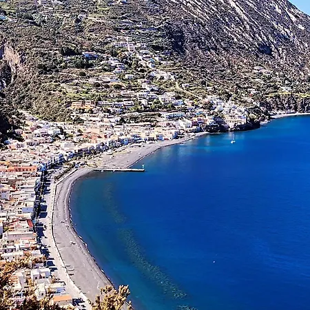 La Aparthotel 4*
