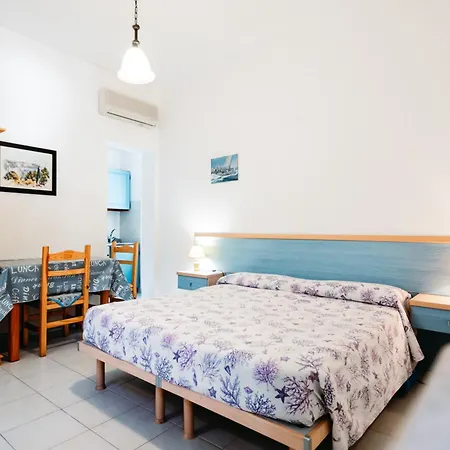 La Aparthotel