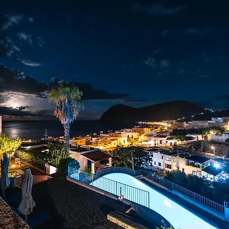 La Aparthotel