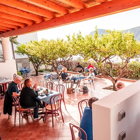 La Aparthotel