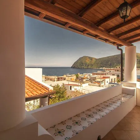 Aparthotel La Canneto (Lipari)