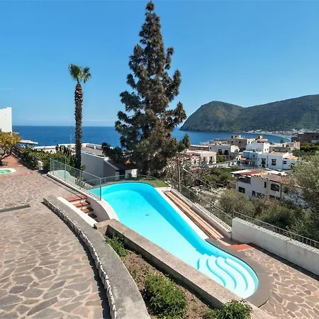 La Aparthotel