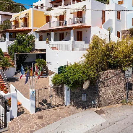 La Aparthotel