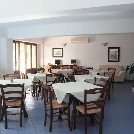 La Aparthotel Canneto (Lipari)