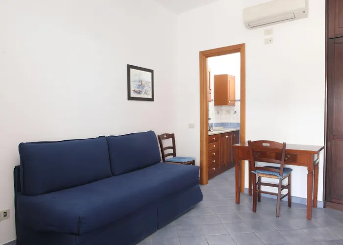 La Ξενοδοχείο με διαμερίσματα 4*