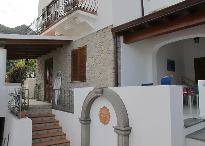 Ξενοδοχείο με διαμερίσματα La 4*